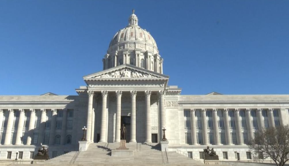 Missouri Voters Divided on Congressional Redistricting Maps, Polls Indicate