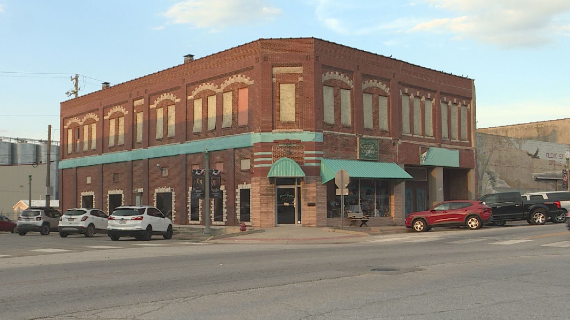 Junk Gypsies Store in Aurora Draws Paranormal Investigations