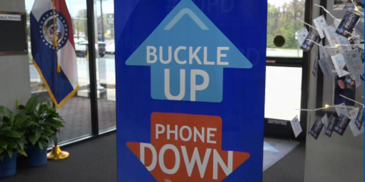Handsfree cell phone law for all ages starts for Missouri drivers on