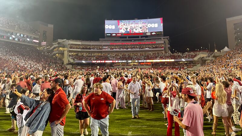 Arkansas upsets No. 4 Tennessee.