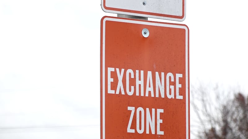 Nixa Police warning people to be safe when meeting people from online to make purchases.