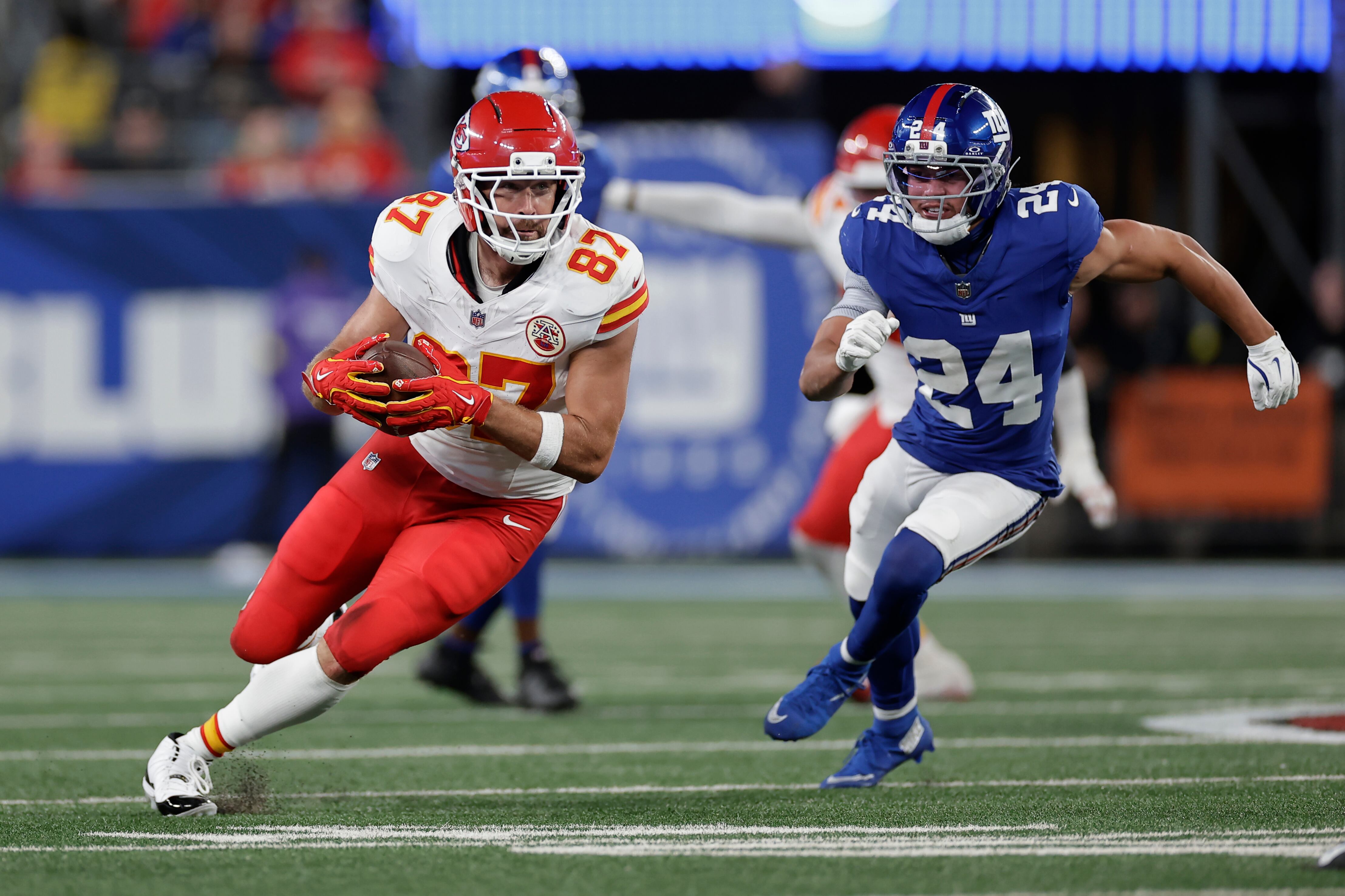 Kelce appears on NFL Top 100 list for 11th consecutive season