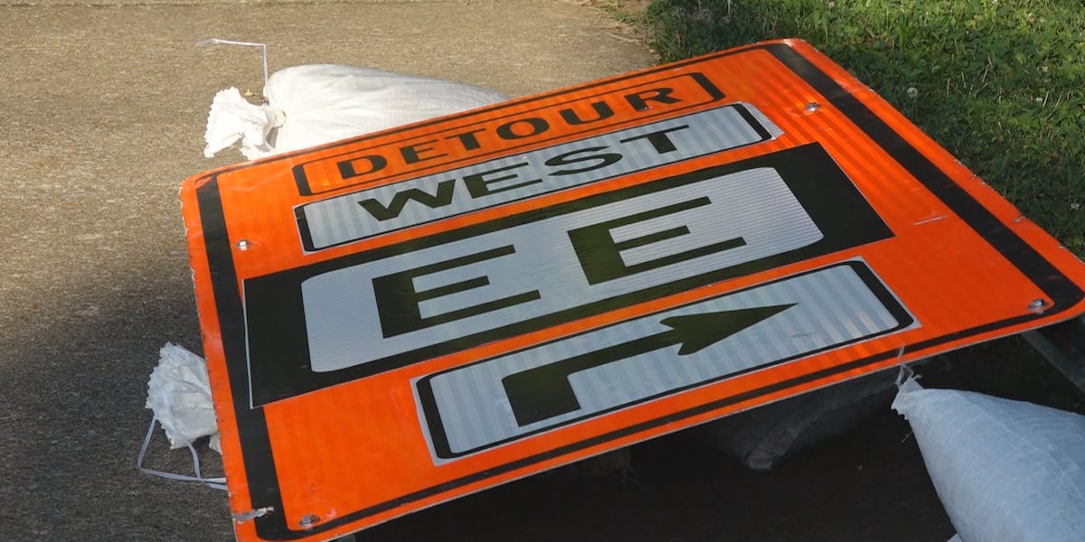 Route EE over Clear Creek Bridge will be closed for upgrades