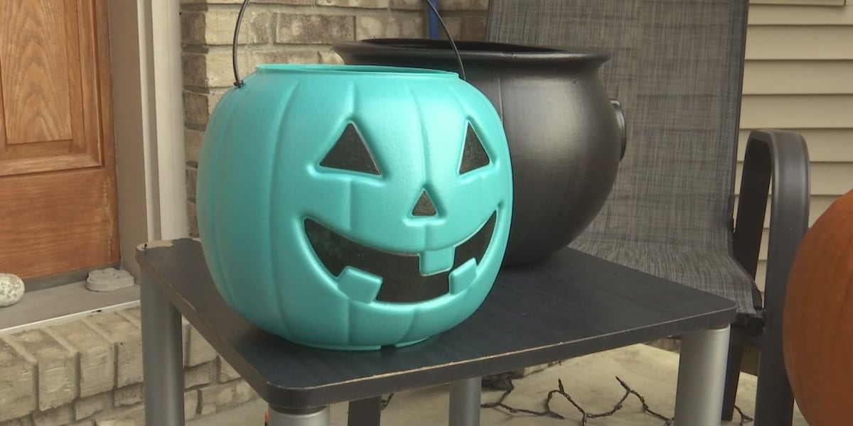 Teal Pumpkin Project helps kids with food allergies enjoy Halloween
