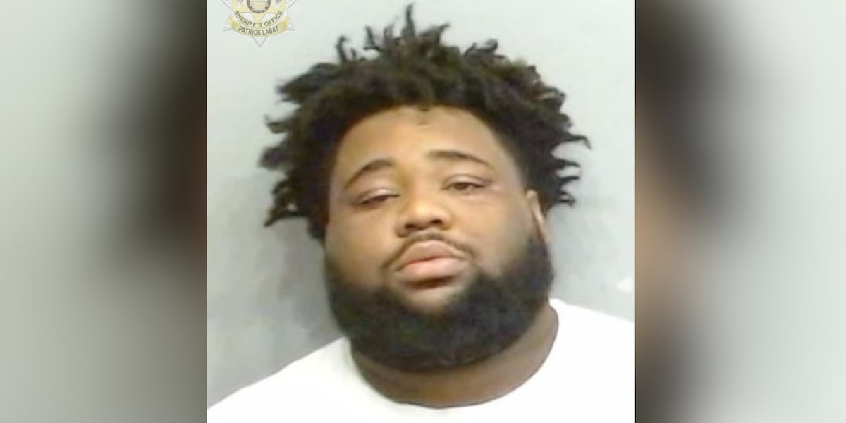V Rod Rapper Rapper Rod Wave faces more than a dozen charges, some involving a gun ...
