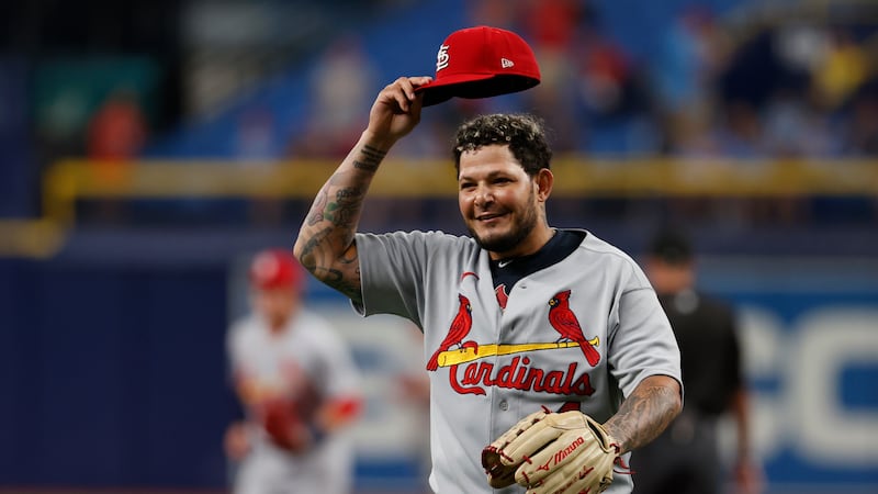 Yadi to guest-coach for the Cardinals this weekend