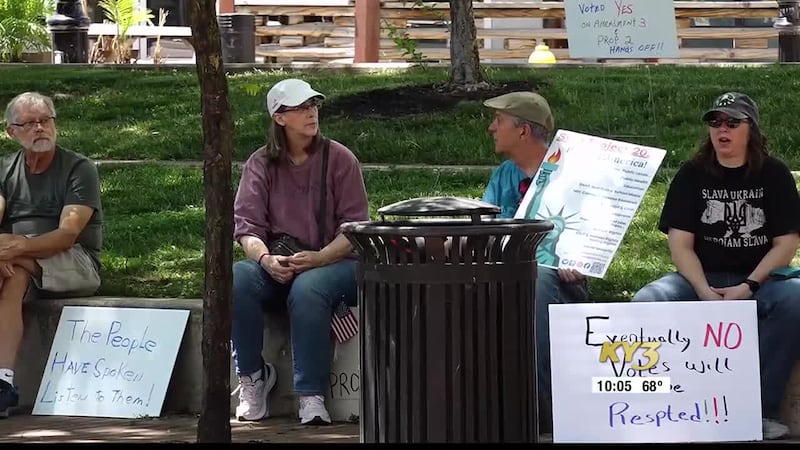 Suspect dead after hours-long Springfield standoff